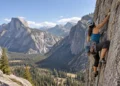 Cățărare în Yosemite pentru începători: echipament, grade de dificultate și ghizi de încredere